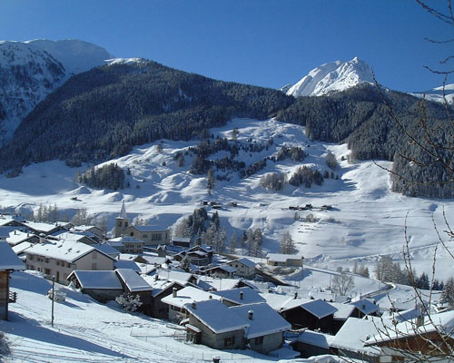 Liddes ensemble village